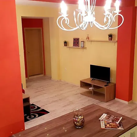 Embassy Park Апартаменты *